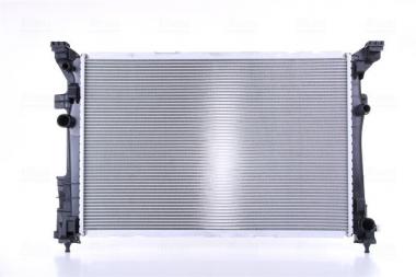 Радиатор A/B W176 2.0-2.5 aut.12- 