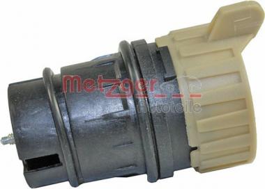Plug housing