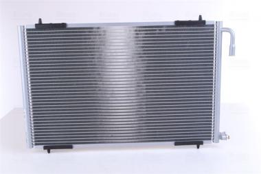 Радиатор кондиционера Peu 206 98- 